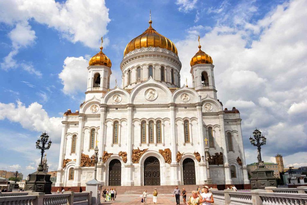 russia--moscow--cathedral-of-christ-the-saviour-707441869-5a64f38a98020700363d48a6 - Lez Rove Tourism Russia tour packages from UAE